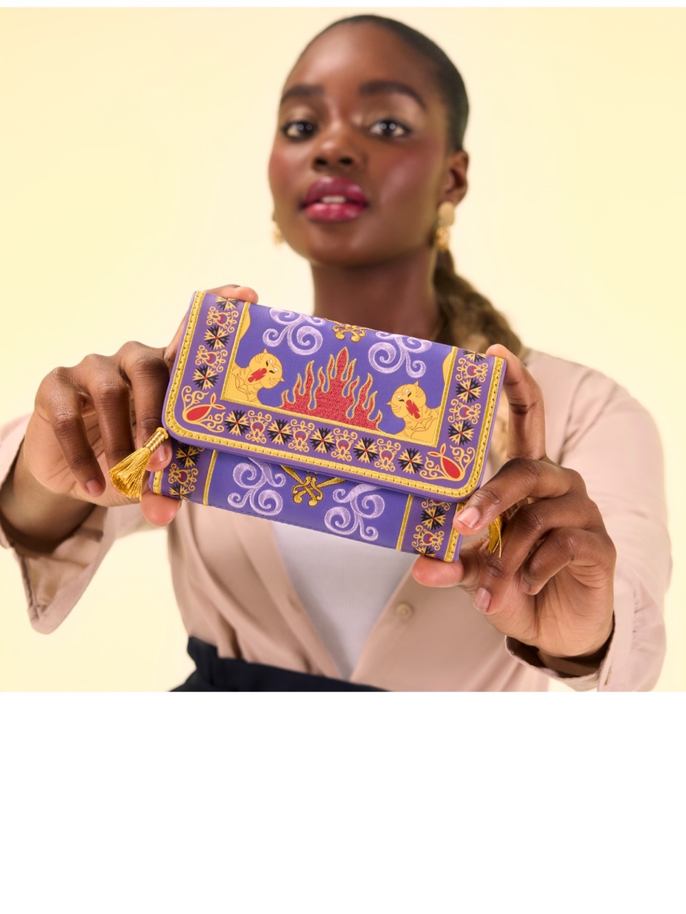 Loungefly Aladdin Exclusive Magic Carpet
Drawstring Mini Backpack & Wallet - Picture 3 of 14